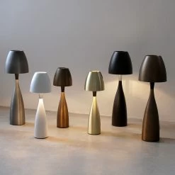 Belid Anemon Table Lamp LED Small, White Opal -Het tijdperk van Lamp. belid anemon table lamp led small 16