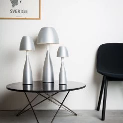 Belid Anemon Table Lamp LED Small, White Opal -Het tijdperk van Lamp. belid anemon table lamp led small 17