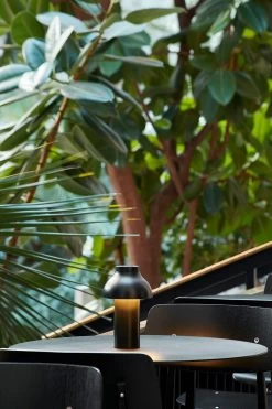 Hay Pc Portable Table Lamp, Soft Black -Het tijdperk van Lamp. hay pc portable table lamp 29