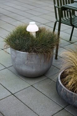 Hay Pc Portable Table Lamp, Creamy White -Het tijdperk van Lamp. hay pc portable table lamp 39