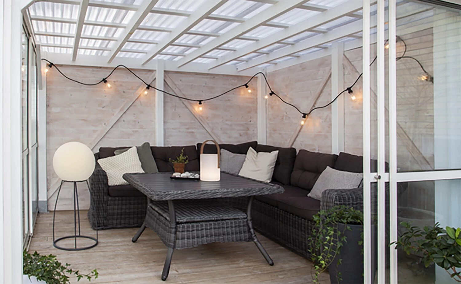 Star Trading Gardenlight Floor Lamp Outdoor 100 Cm, White / Black 2 Star Trading Gardenlight Floor Lamp Outdoor 100 Cm, White / Black - Afbeelding 2